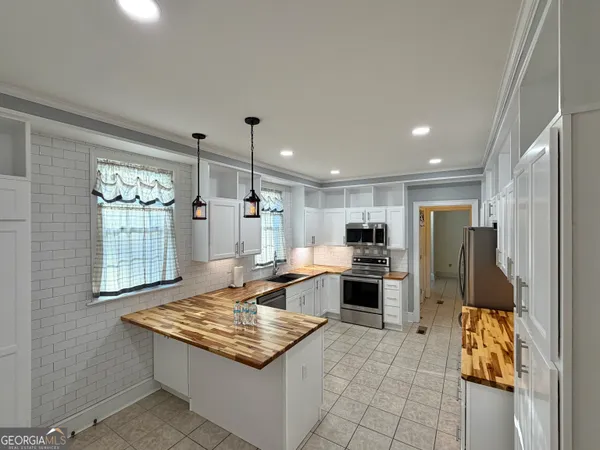 $449,900 | 95 West Willow Creek Lane, McRae-Helena, GA 31055