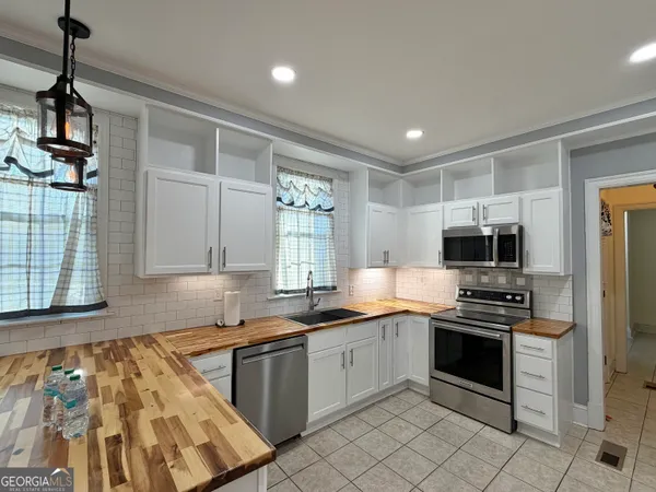 $449,900 | 95 West Willow Creek Lane, McRae-Helena, GA 31055