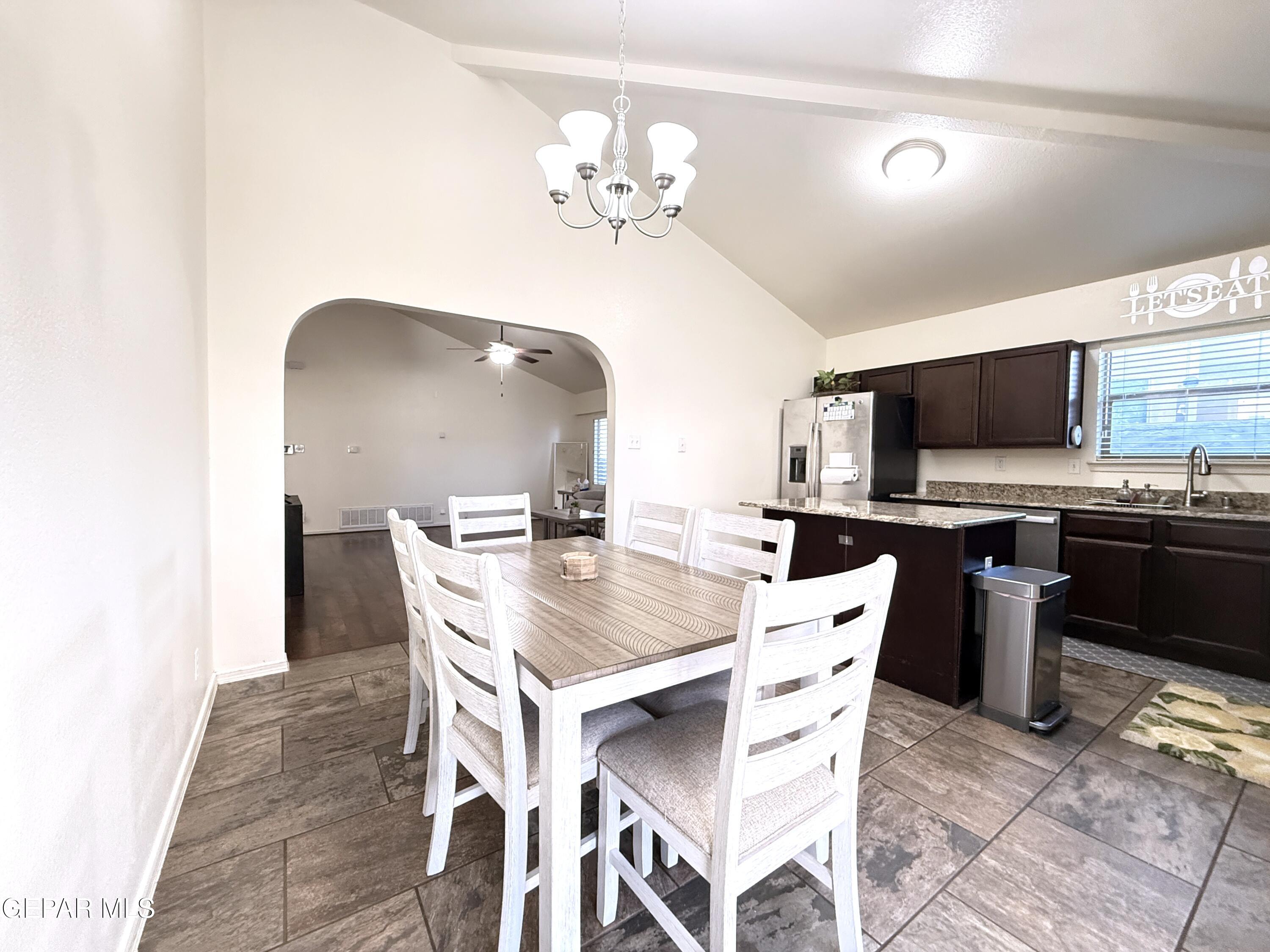 4933 Copper Ranch Avenue El Paso, TX 79934 - Photo 8 of 36 IMG_2483