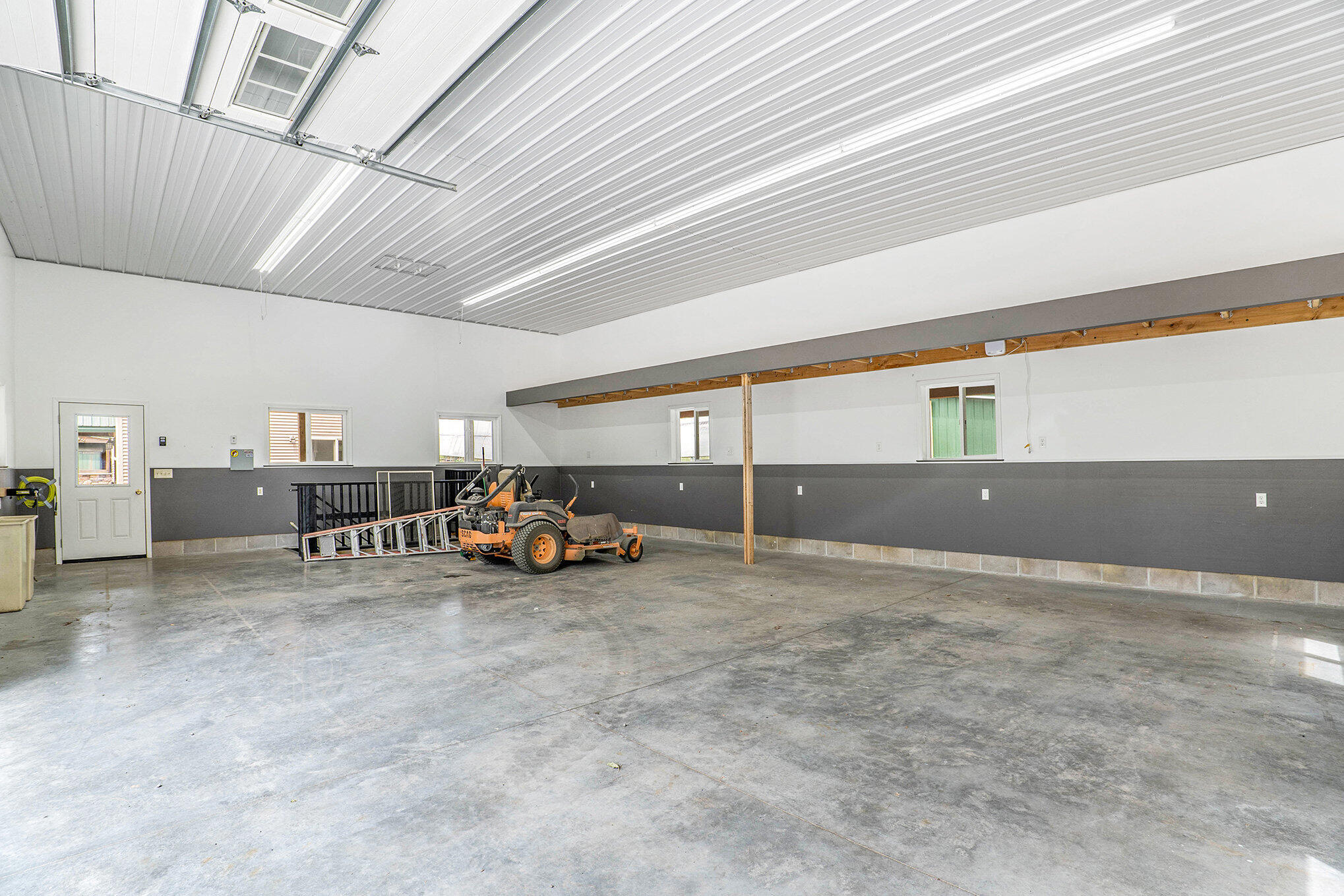 10770 21 Mile Road Evart, MI 49631 - Photo 14 of 35 Garage Main Floor