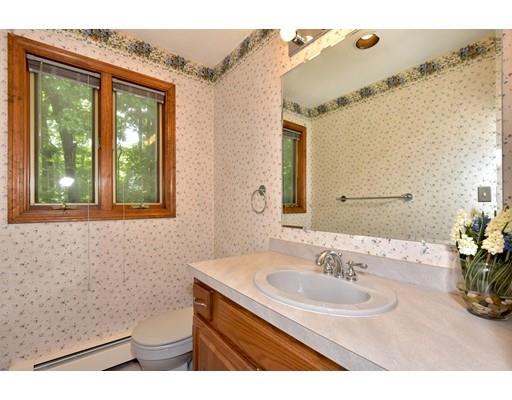 59 Raymond Way Ashland, MA 01721 - Photo 12 of 30 Gallery Image 12