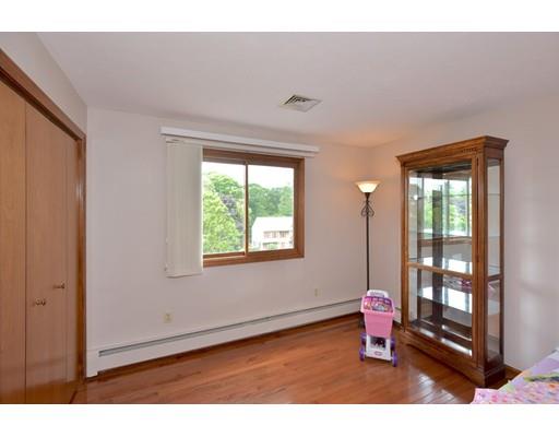 59 Raymond Way Ashland, MA 01721 - Photo 9 of 30 Gallery Image 9