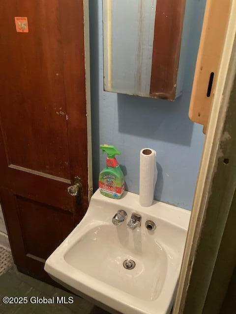 323 5th Avenue Troy, NY 12182 - Photo 5 of 15 IMG_3889