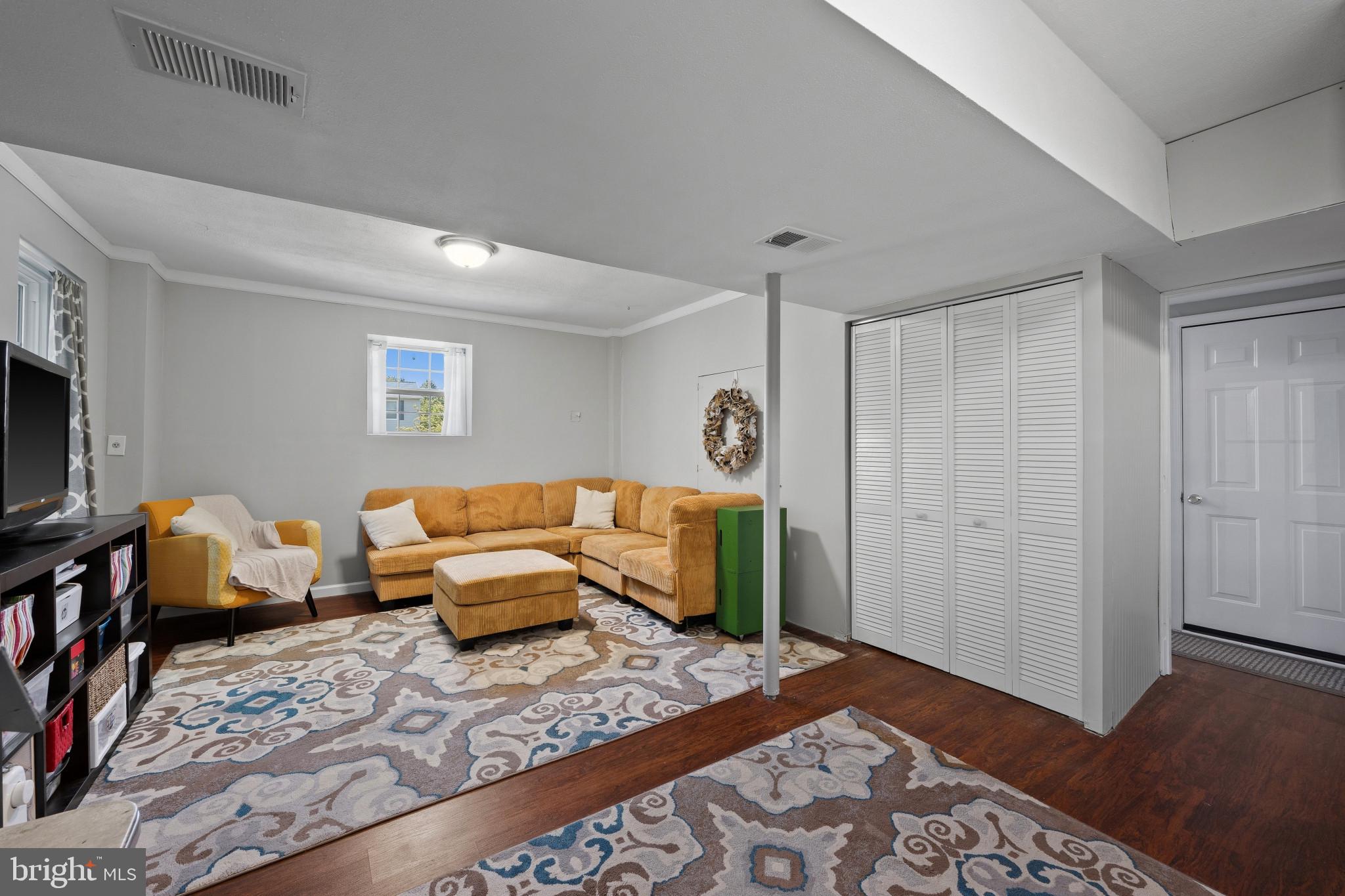 3838 Dakota Road Hampstead, MD 21074 - Photo 22 of 31 Garage access