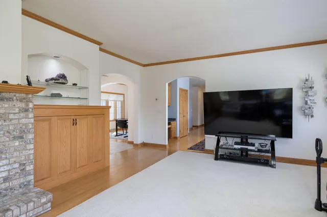 $799,900 | N1583 Meadow Ridge Road, Greenfield, WI 54601