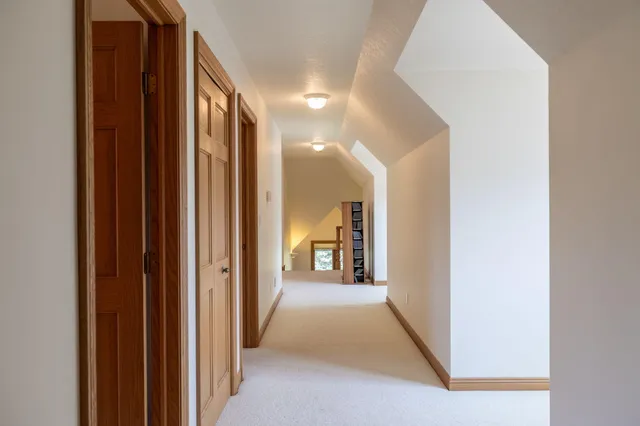 $799,900 | N1583 Meadow Ridge Road, Greenfield, WI 54601