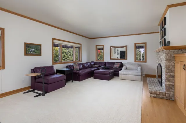 $799,900 | N1583 Meadow Ridge Road, Greenfield, WI 54601