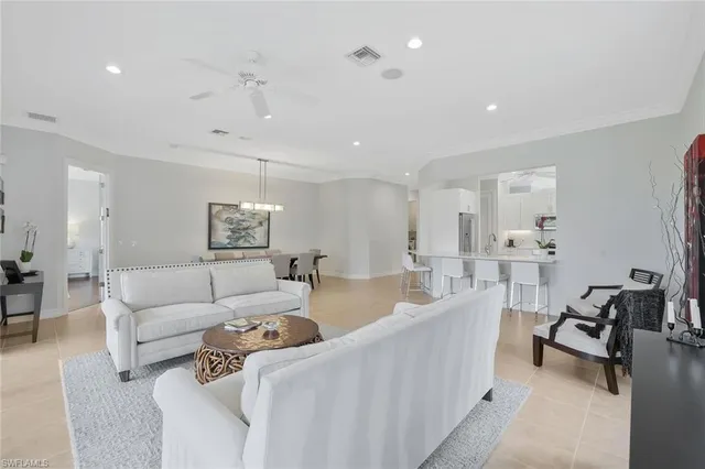 $9,500 | 5030 Blauvelt Way, Unit 201, Naples, FL 34105