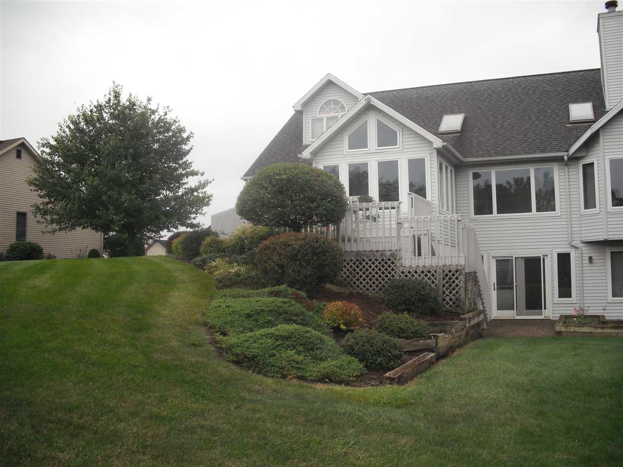 1303 Highview Court Decatur, IN 46733 - Photo 9 of 12