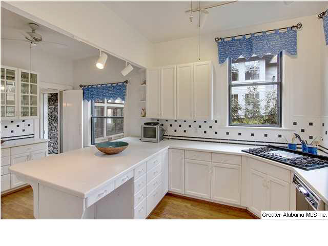 4133 Crescent Road Birmingham, AL 35222 - Photo 7 of 20
