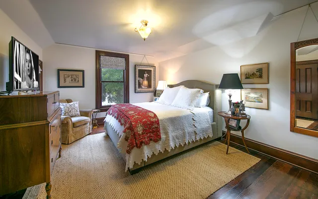 $4,950,000 | 118 East Islay Street, Santa Barbara, CA 93101