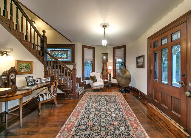 $4,950,000 | 118 East Islay Street, Santa Barbara, CA 93101