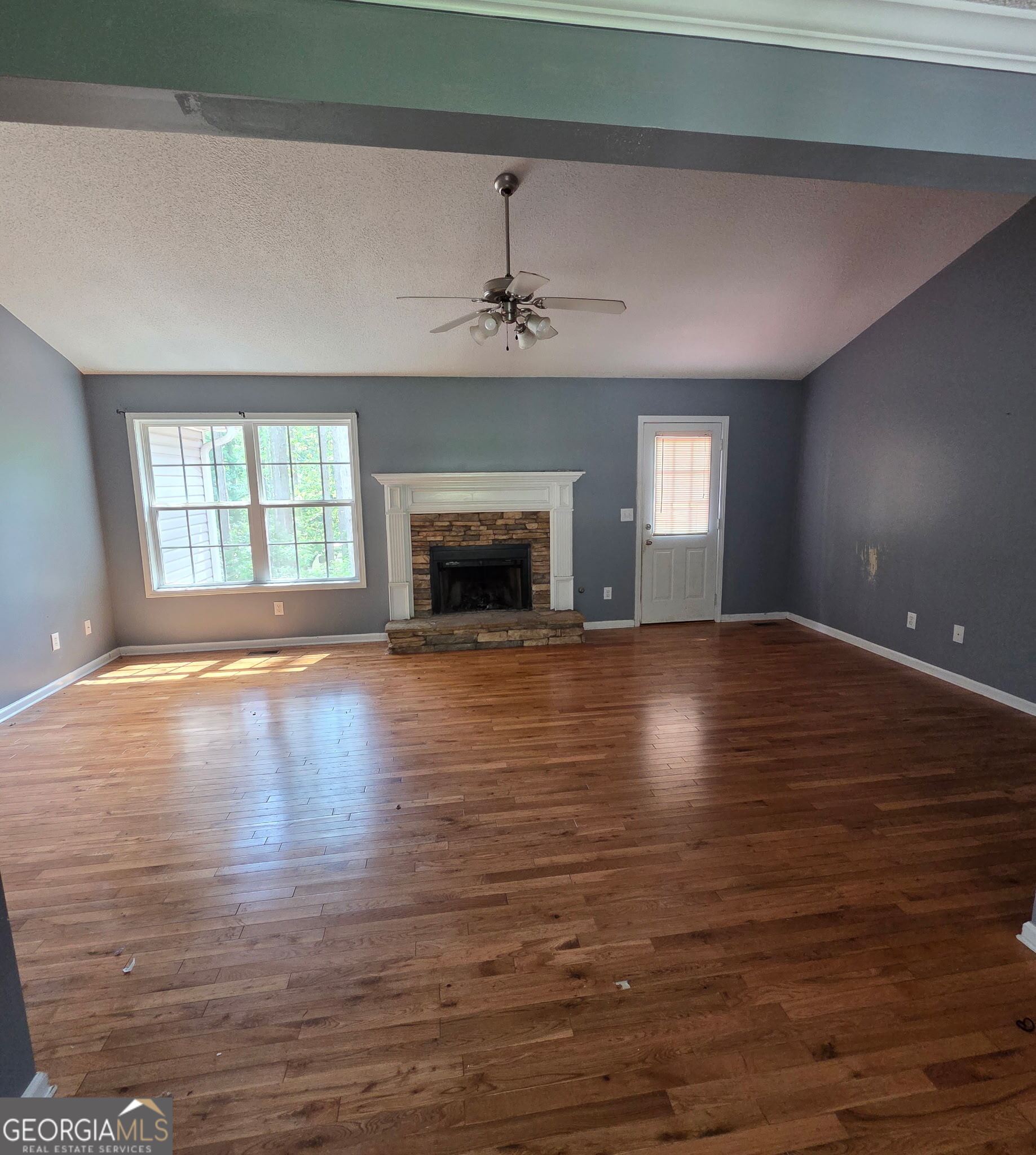 400 Megan Place Temple, GA 30179 - Photo 4 of 32
