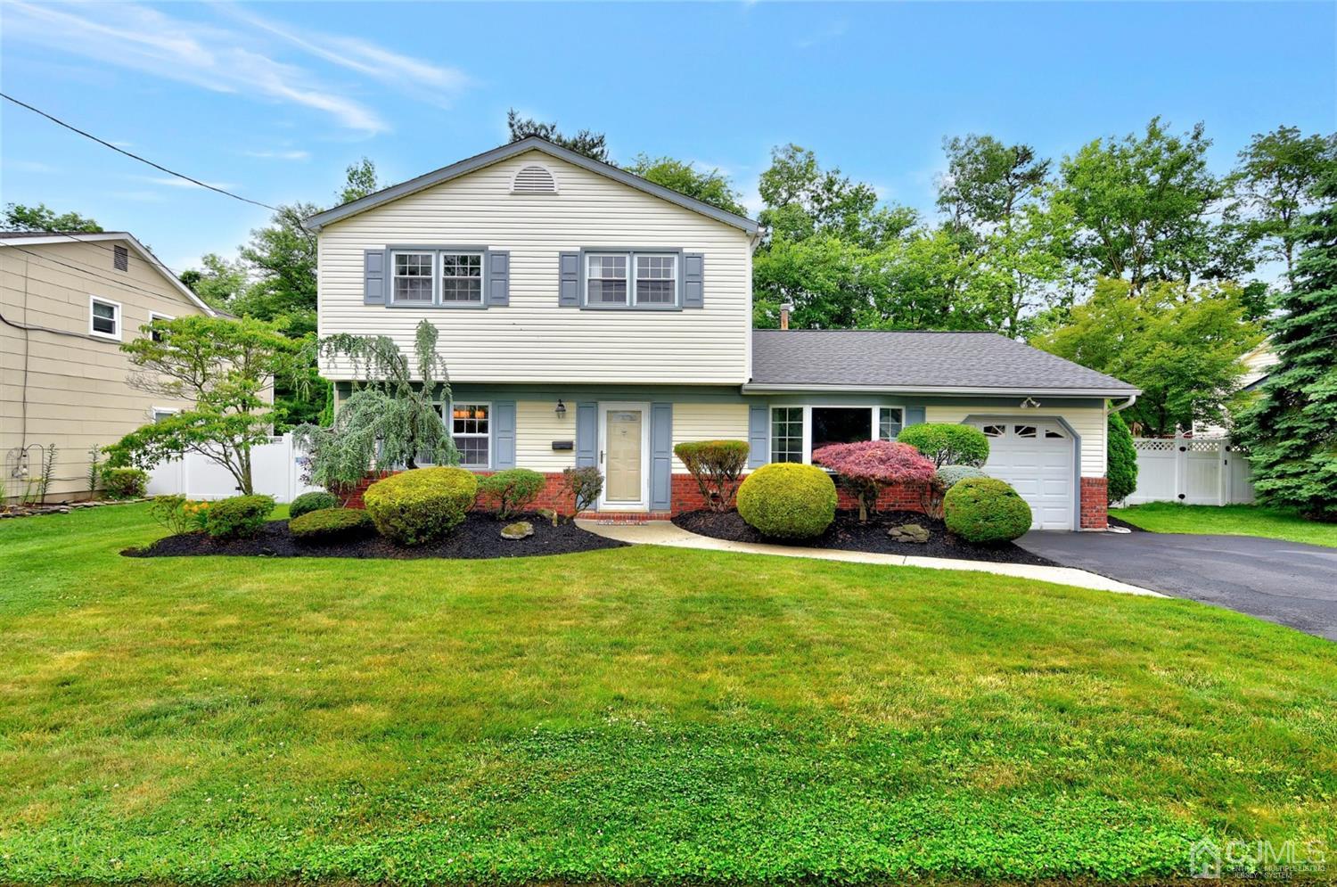 37 Marlin Road Old Bridge, NJ 08857 - Photo 1 of 25 Gallery Image 1