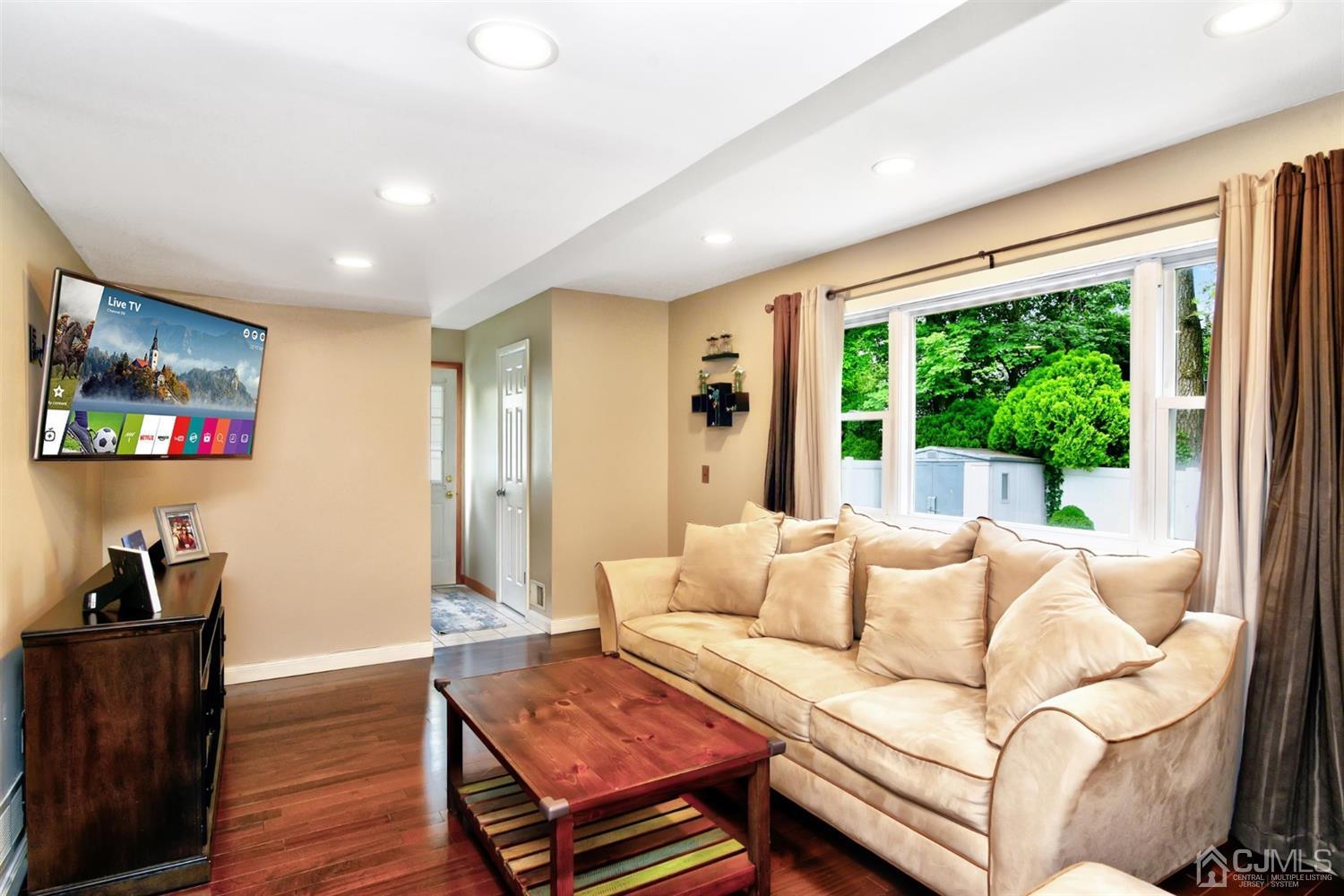 37 Marlin Road Old Bridge, NJ 08857 - Photo 11 of 25 Gallery Image 11