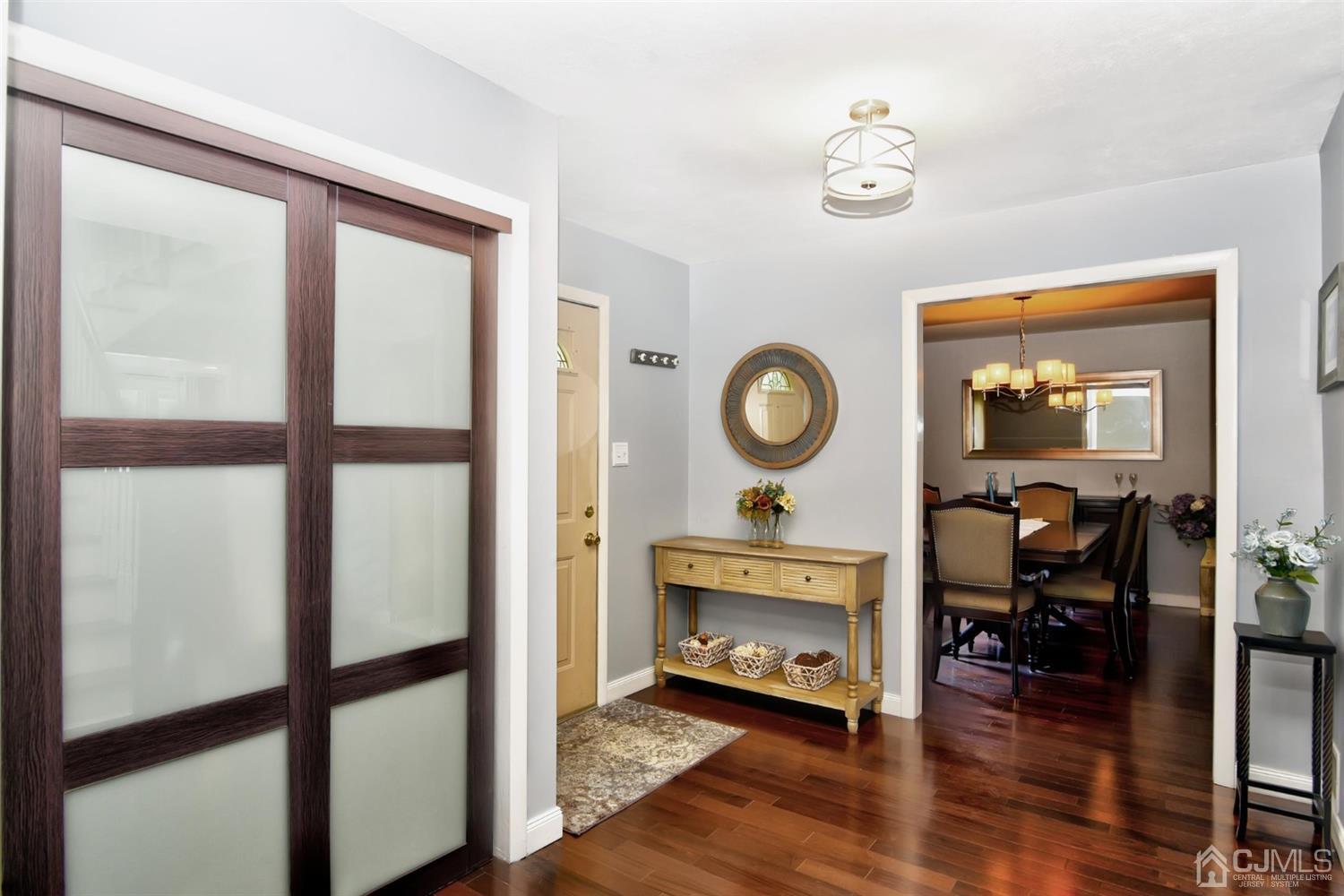 37 Marlin Road Old Bridge, NJ 08857 - Photo 3 of 25 Gallery Image 3