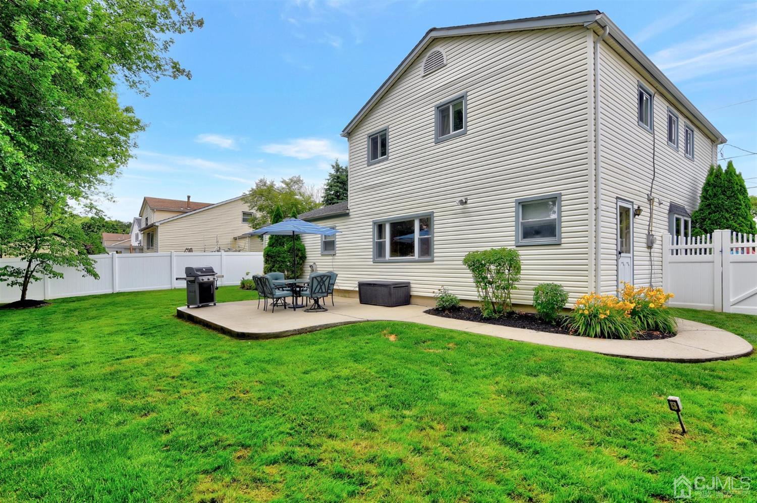37 Marlin Road Old Bridge, NJ 08857 - Photo 25 of 25 Gallery Image 25