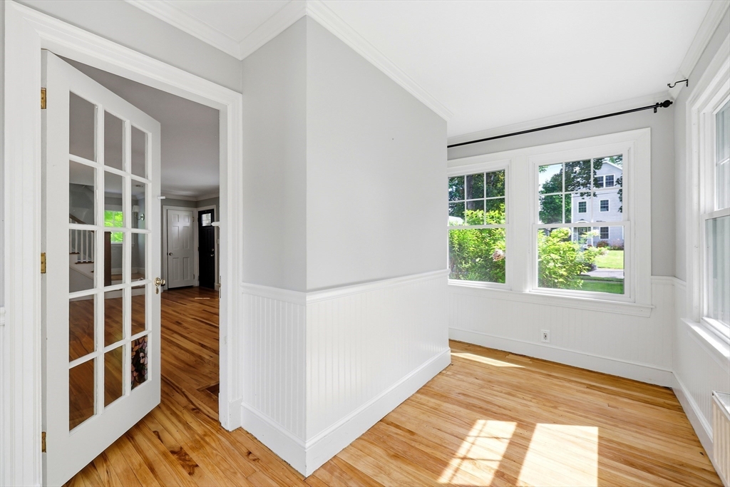 32 Lincoln Road Longmeadow, MA 01106 - Photo 18 of 36 a view of an empty room and window