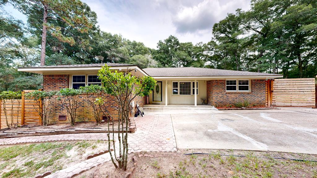 62 Myrtle Street Level Plains, AL 36330 - Photo 1 of 43 Main View