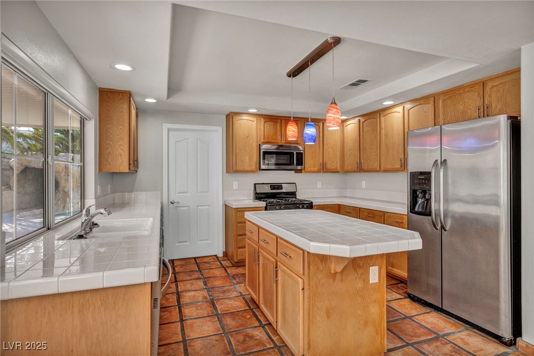 1 Rising Sun Court Henderson, NV 89074 - Photo 19 of 39 Gallery Image 19