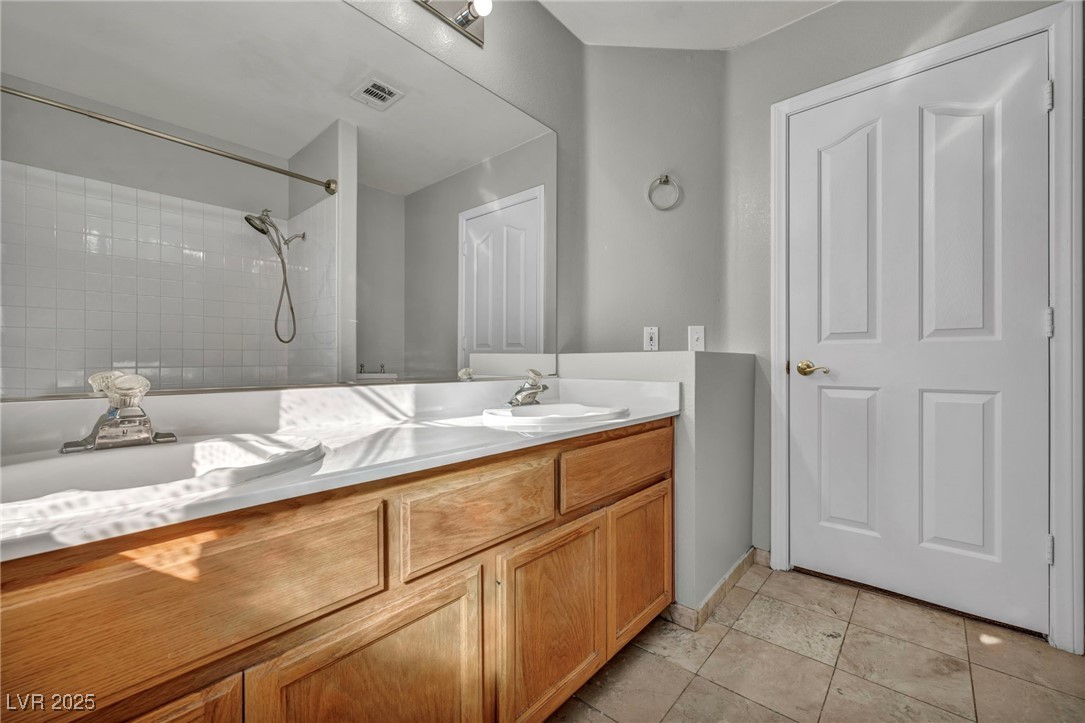 1 Rising Sun Court Henderson, NV 89074 - Photo 34 of 39 Gallery Image 34