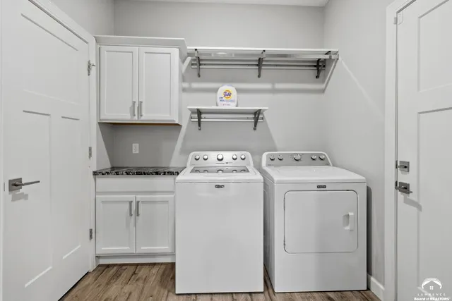 $369,000 | 2516 Chasehire Court, Lawrence, KS 66046