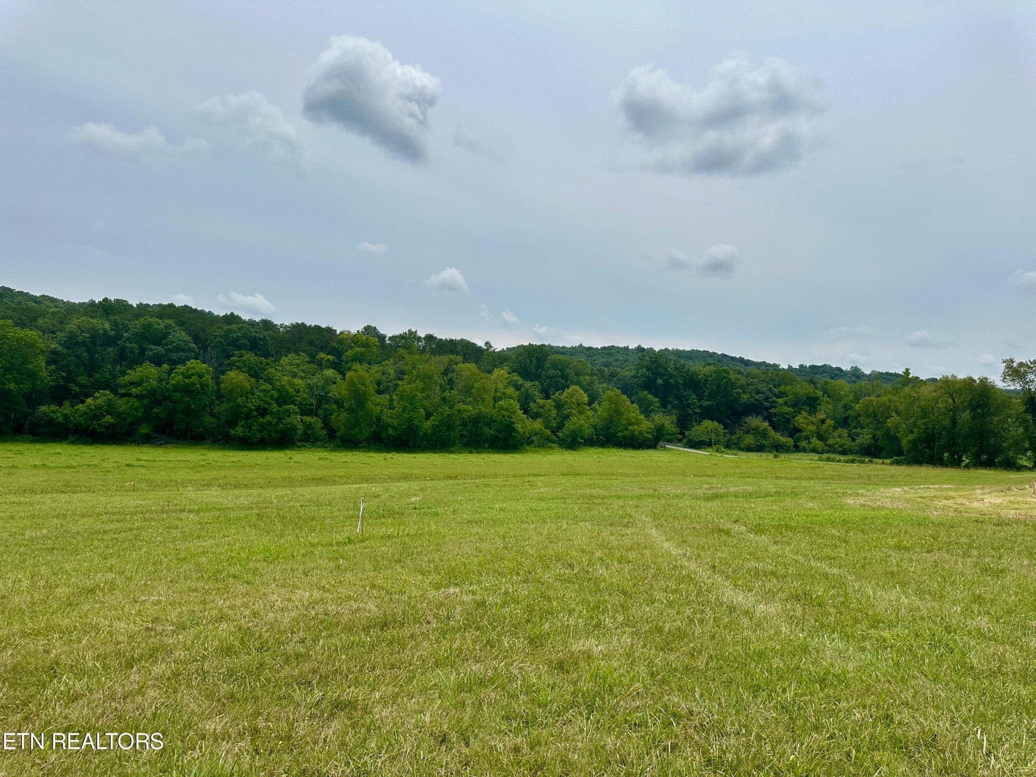 6 Rutledge Pike Blaine, TN 37709 - Photo 1 of 6 Gallery Image 1