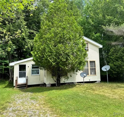 $129,900 | 7109 Spruce Trail, Diana, NY 13648