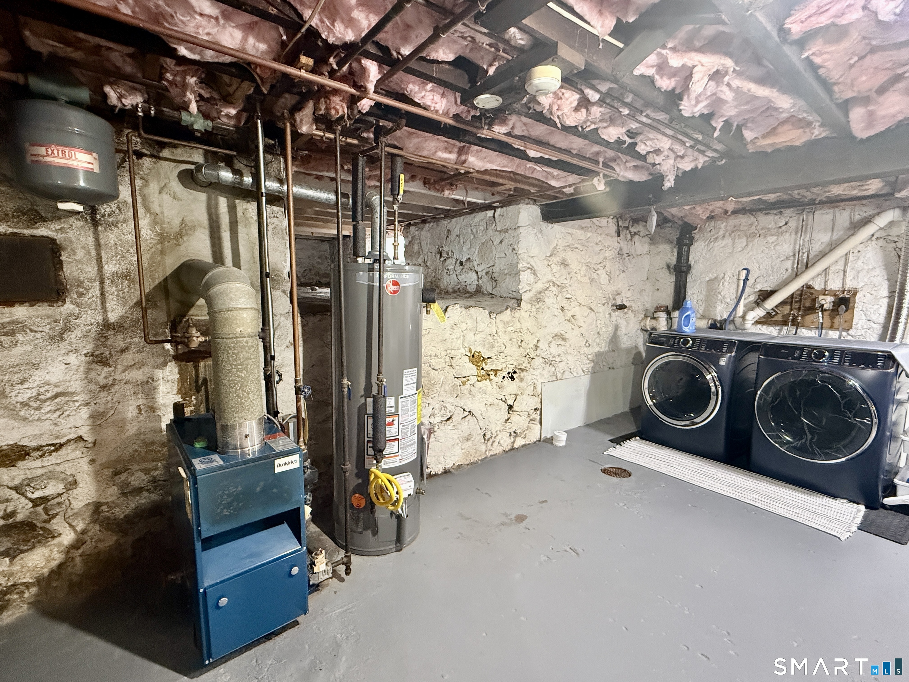 46 Windsor Street Waterbury, CT 06708 - Photo 25 of 30