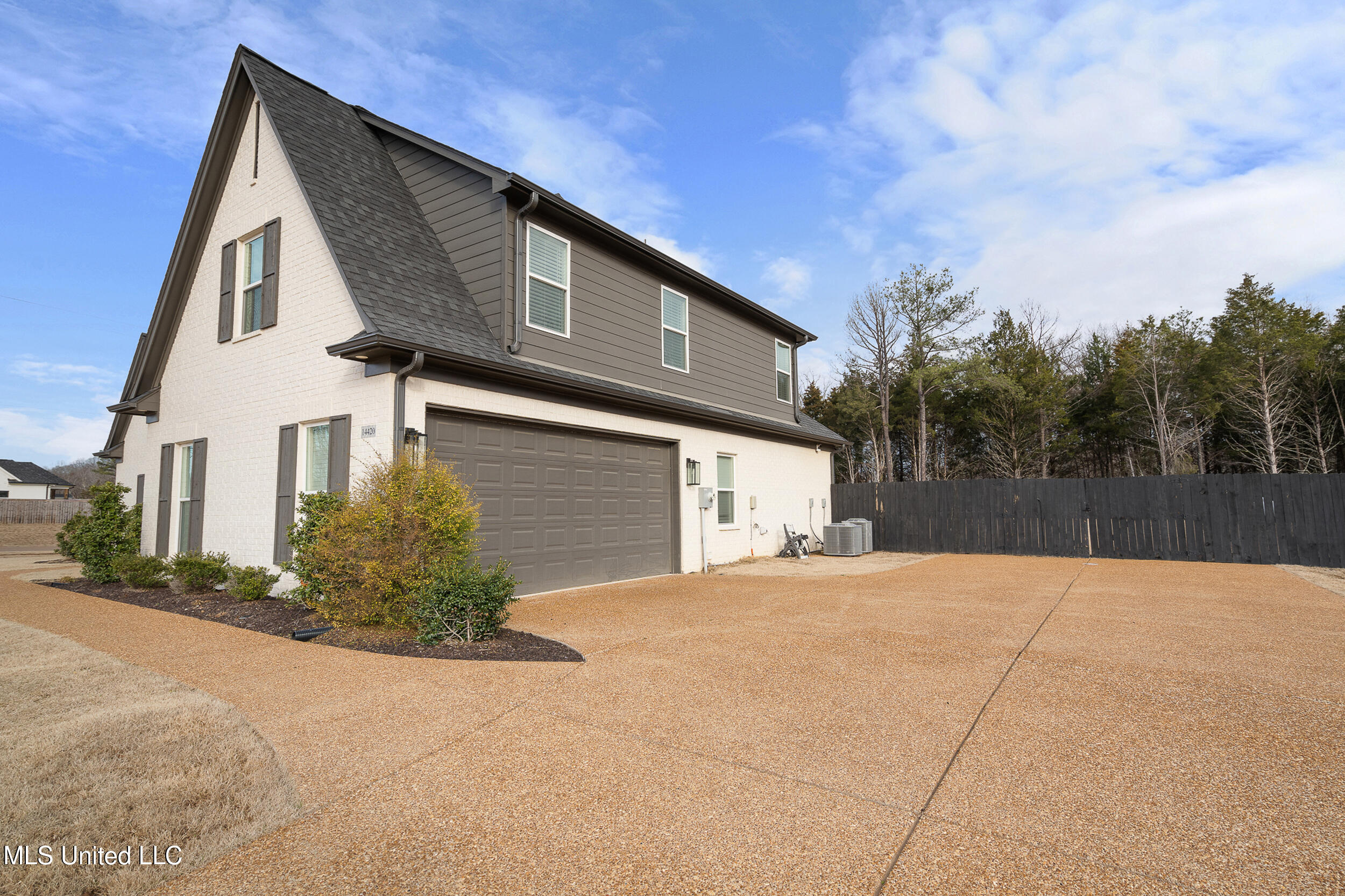 14420 Hidden Loop Byhalia, MS 38611 - Photo 4 of 29 3_14420 hidden loop-02