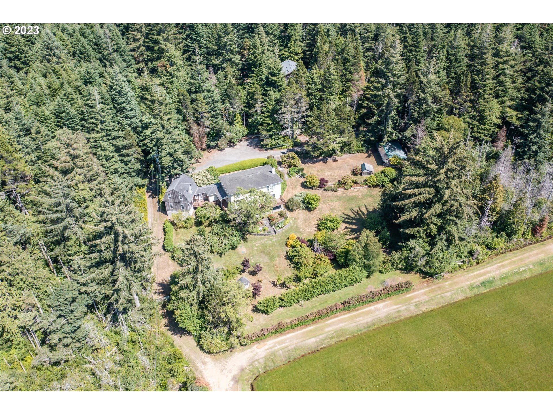 55848 Bates Road Bandon, OR 97411 - Photo 31 of 46 Gallery Image 31
