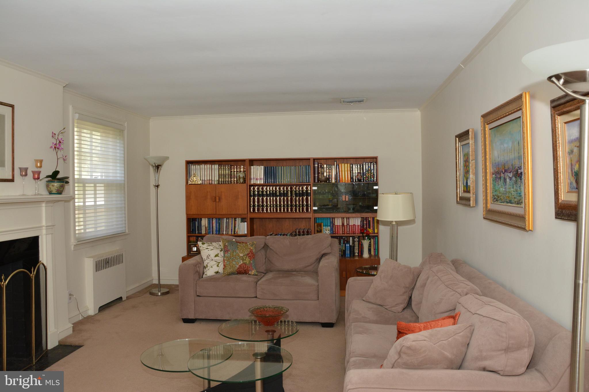 7006 Sherwood Road Philadelphia, PA 19151 - Photo 11 of 33 Gallery Image 11