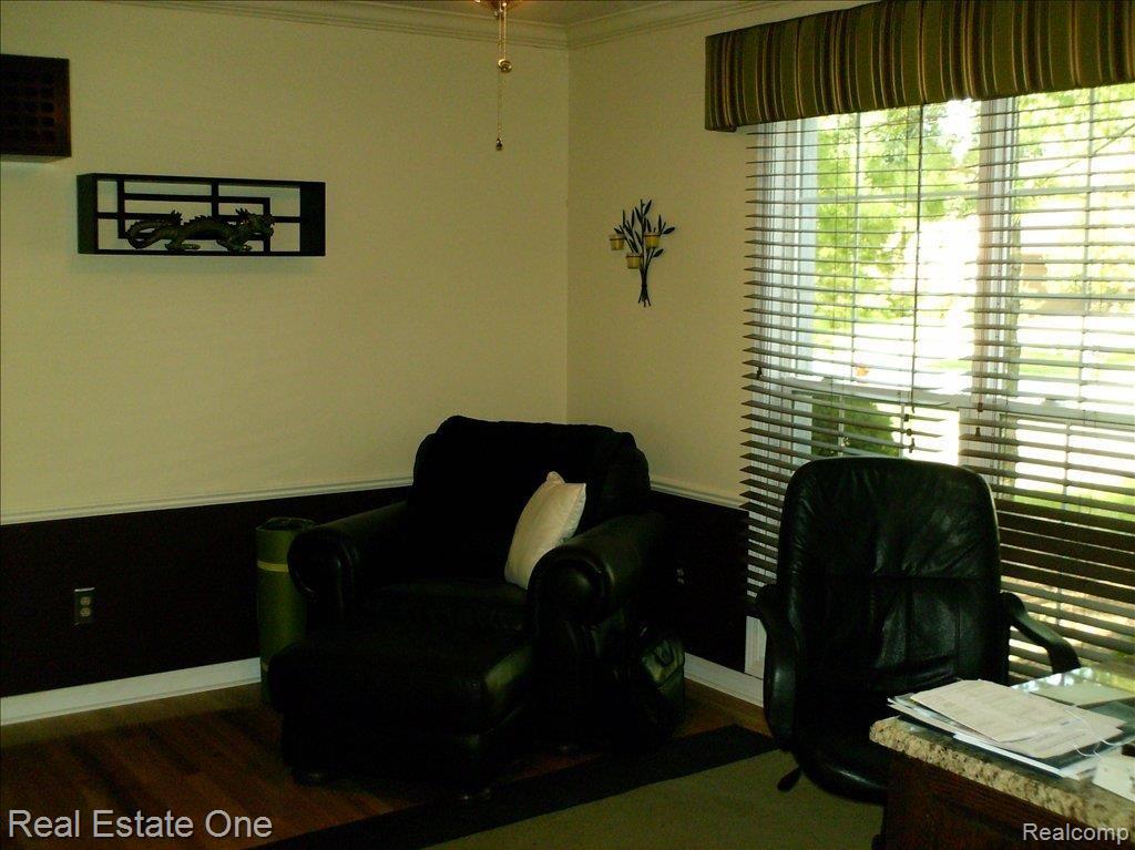1266 Sandy Ridge Drive Rochester, MI 48306 - Photo 7 of 25 Library