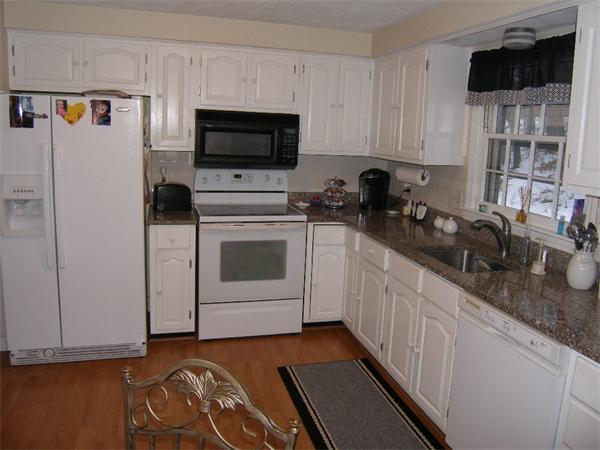 19 Howard Road Maynard, MA 01754 - Photo 4 of 15