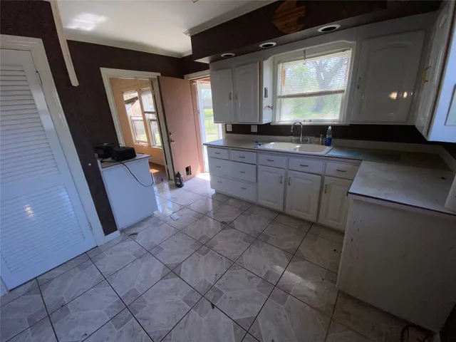 $229,991 | 6907 Highway 36, Freeport, TX 77541