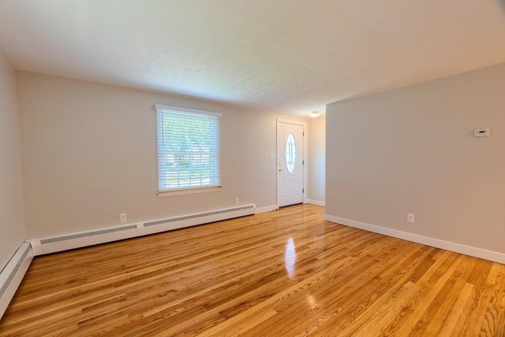 2 Bay Edge Lane Worcester, MA 01604 - Photo 11 of 23
