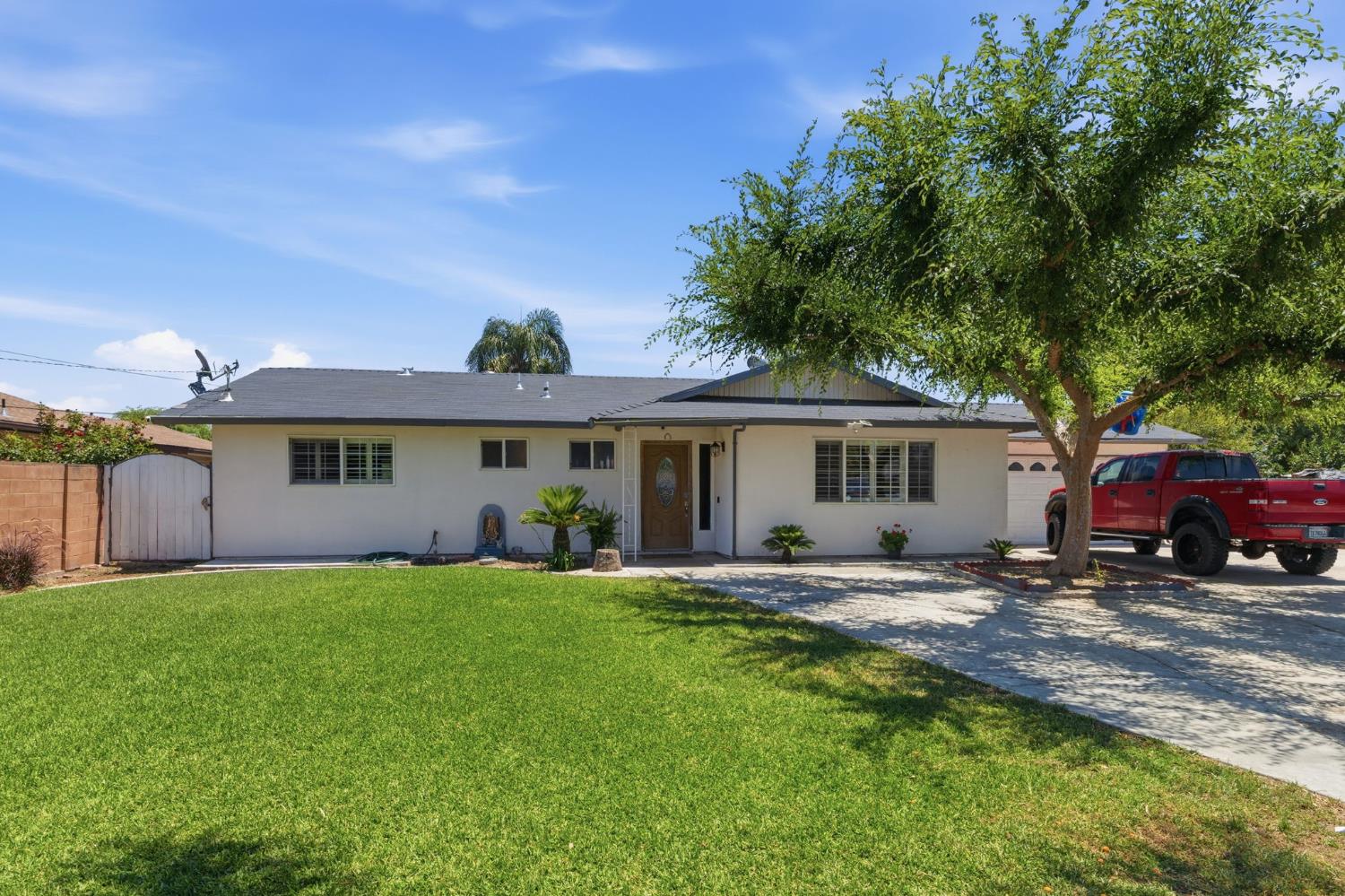 40694 Pearl Road Cutler, CA 93615 - Photo 3 of 30
