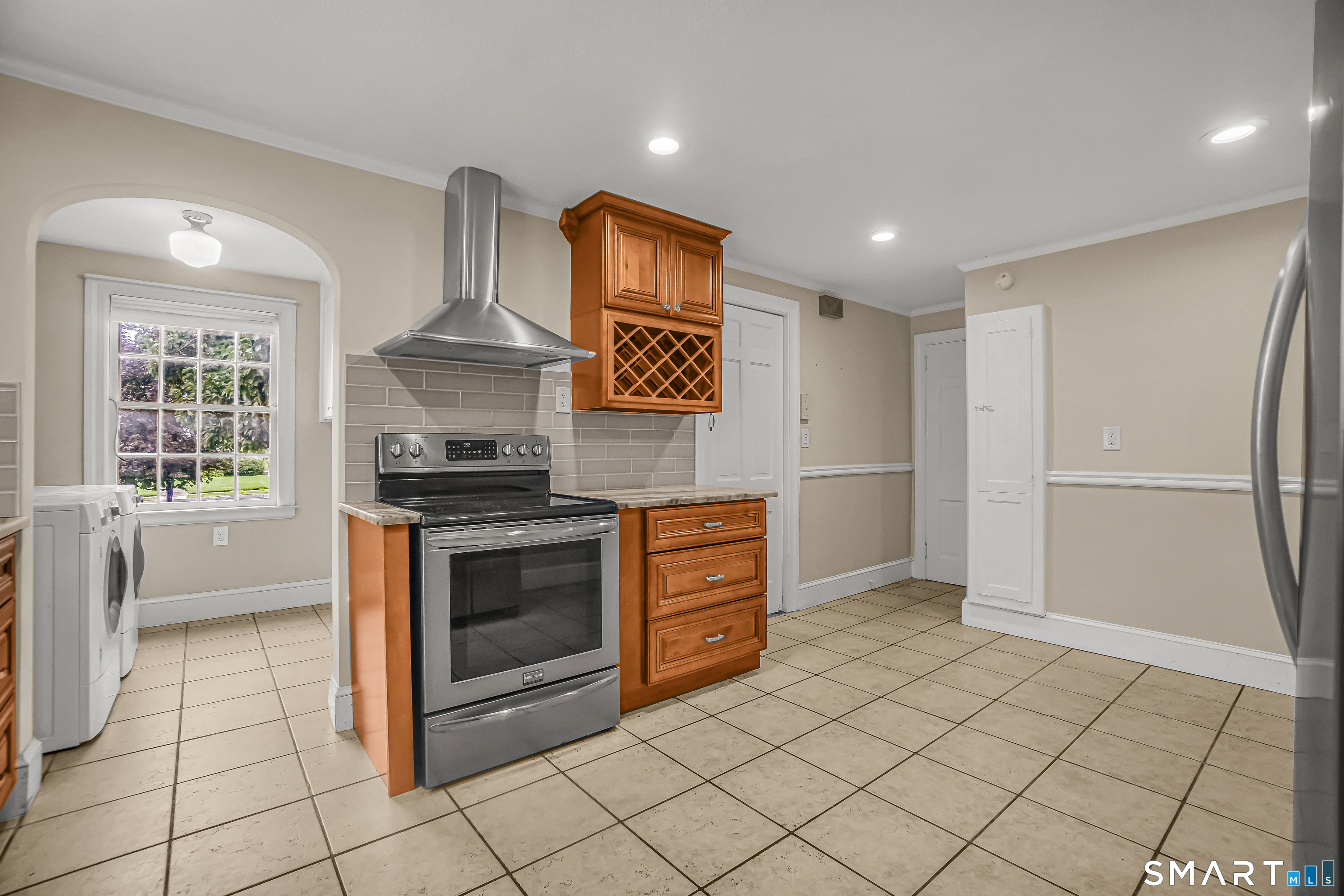 101 Ridgewood Road West Hartford, CT 06107 - Photo 14 of 29 Gallery Image 14