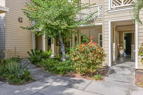 $799,000 | 69-200 Pohakulana Place, Unit G5, Waikoloa, HI 96738