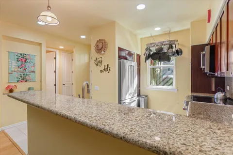 $799,000 | 69-200 Pohakulana Place, Unit G5, Waikoloa, HI 96738