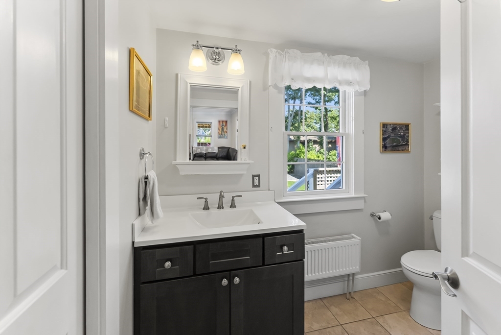 83 Turner Road Scituate, MA 02066 - Photo 17 of 38