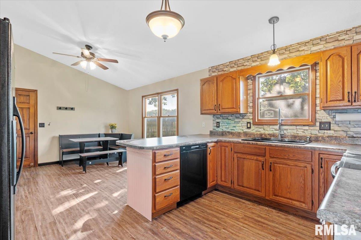 1 Henrietta Street Divernon, IL 62530 - Photo 14 of 34