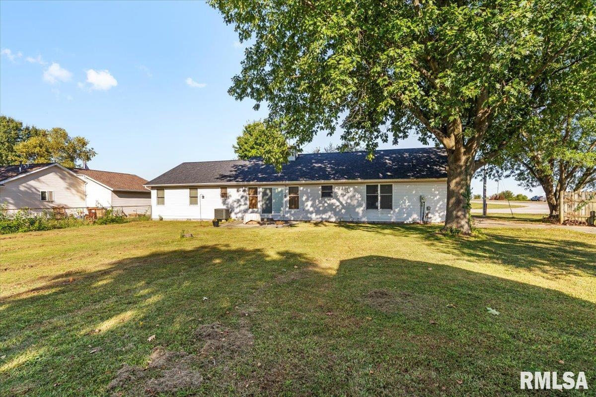 1 Henrietta Street Divernon, IL 62530 - Photo 31 of 34