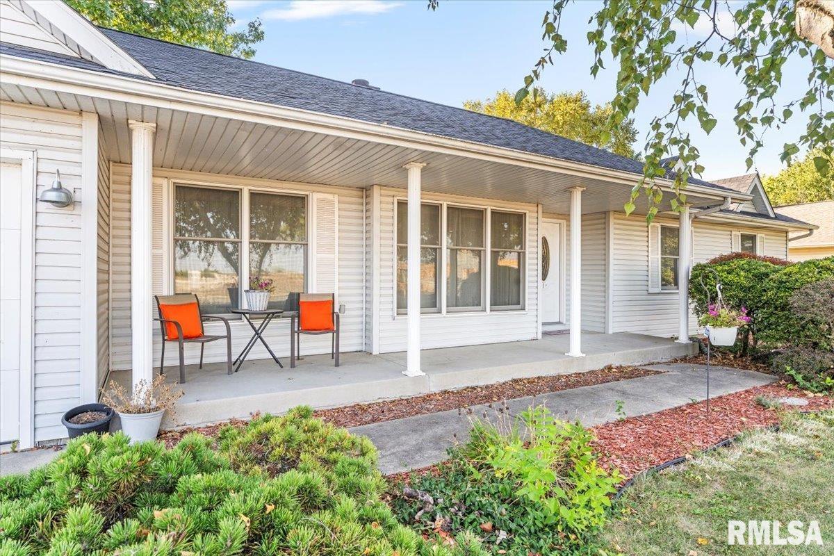 1 Henrietta Street Divernon, IL 62530 - Photo 4 of 34