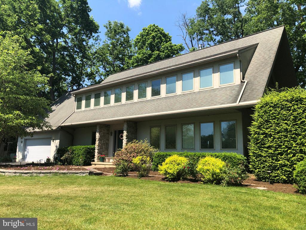383 Ironstone Ridge Road Lancaster, PA 17603 - Photo 2 of 64