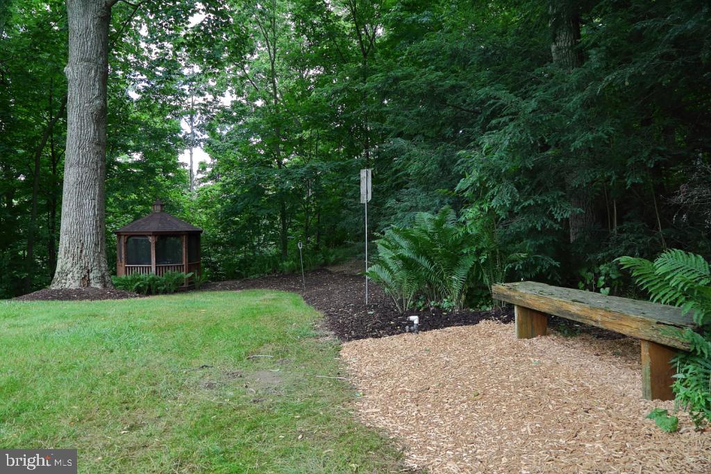383 Ironstone Ridge Road Lancaster, PA 17603 - Photo 12 of 64