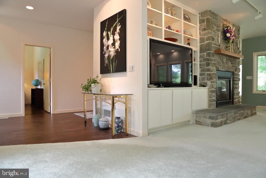 383 Ironstone Ridge Road Lancaster, PA 17603 - Photo 14 of 64