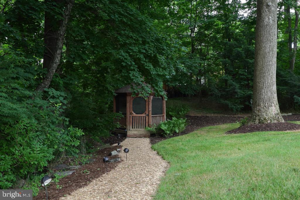 383 Ironstone Ridge Road Lancaster, PA 17603 - Photo 10 of 64