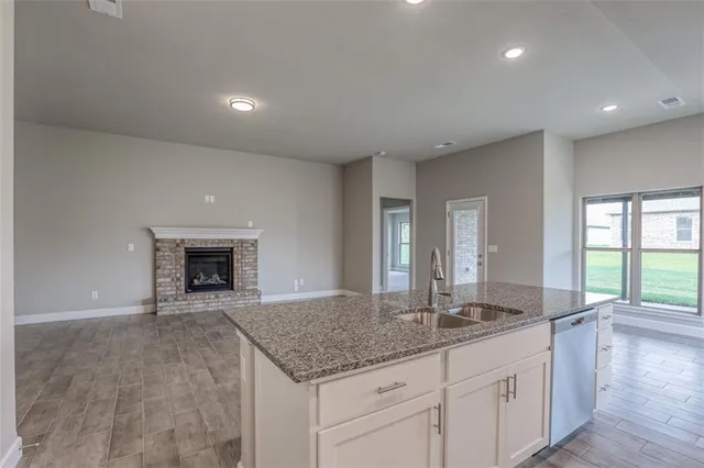$457,350 | 8357 North Greentree Drive, Lenexa, KS 66227