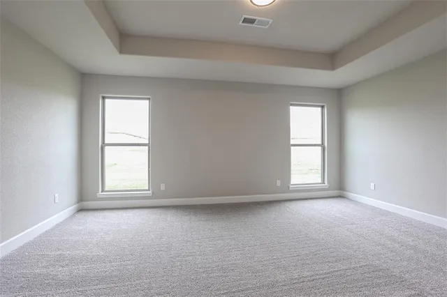 $457,350 | 8357 North Greentree Drive, Lenexa, KS 66227